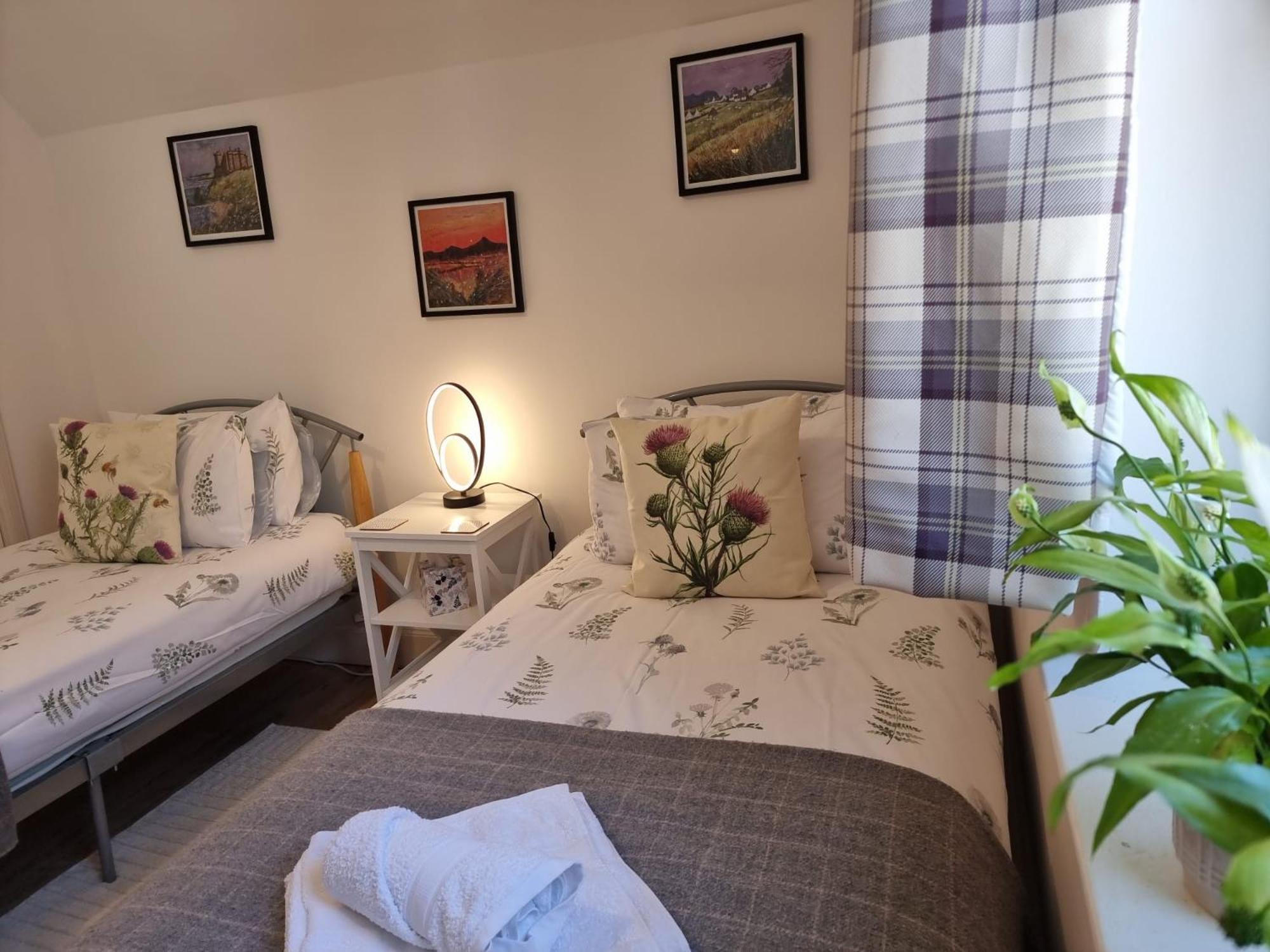 Heart Of Inverness-City Apartment Ngoại thất bức ảnh