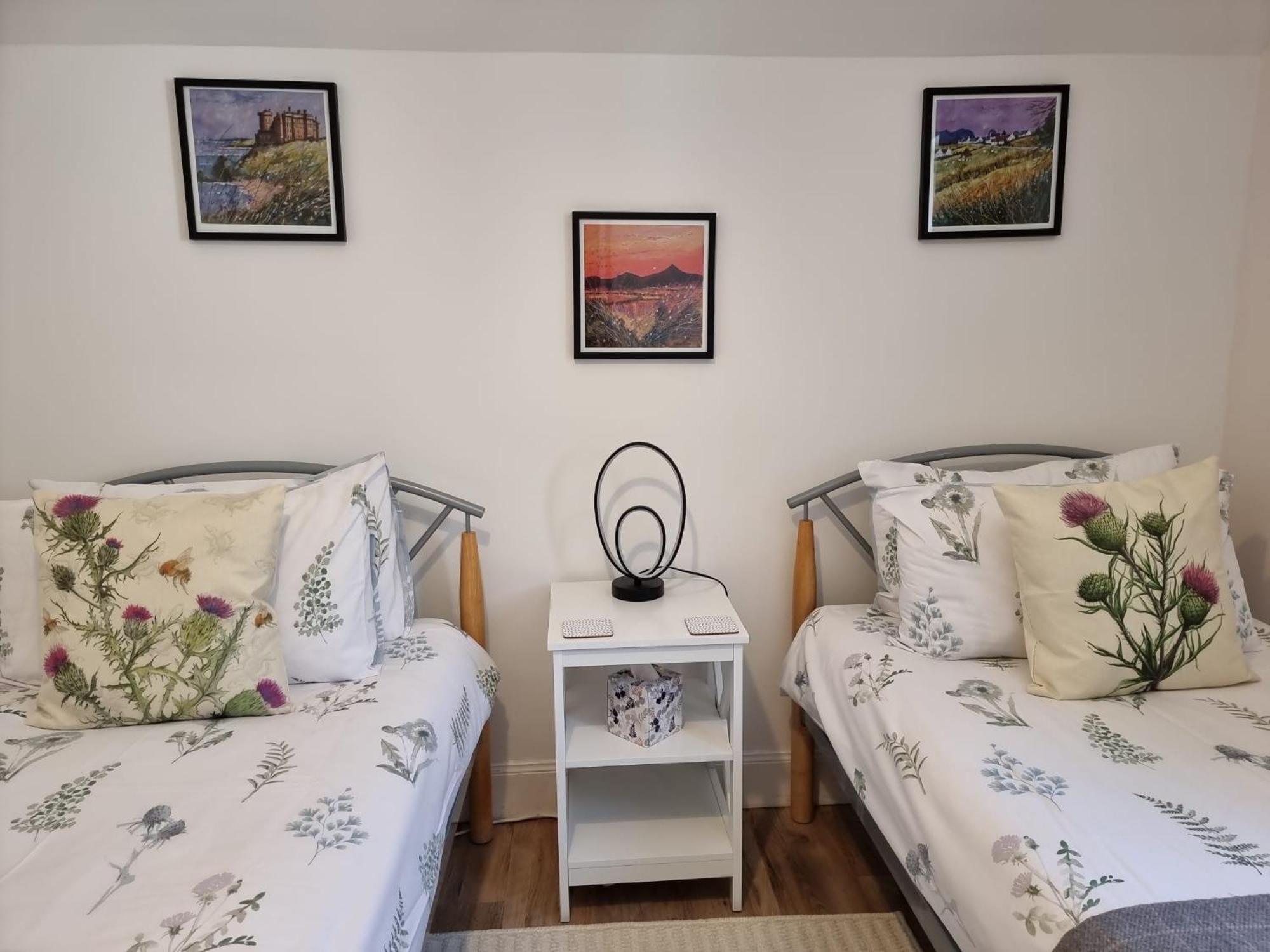 Heart Of Inverness-City Apartment Ngoại thất bức ảnh